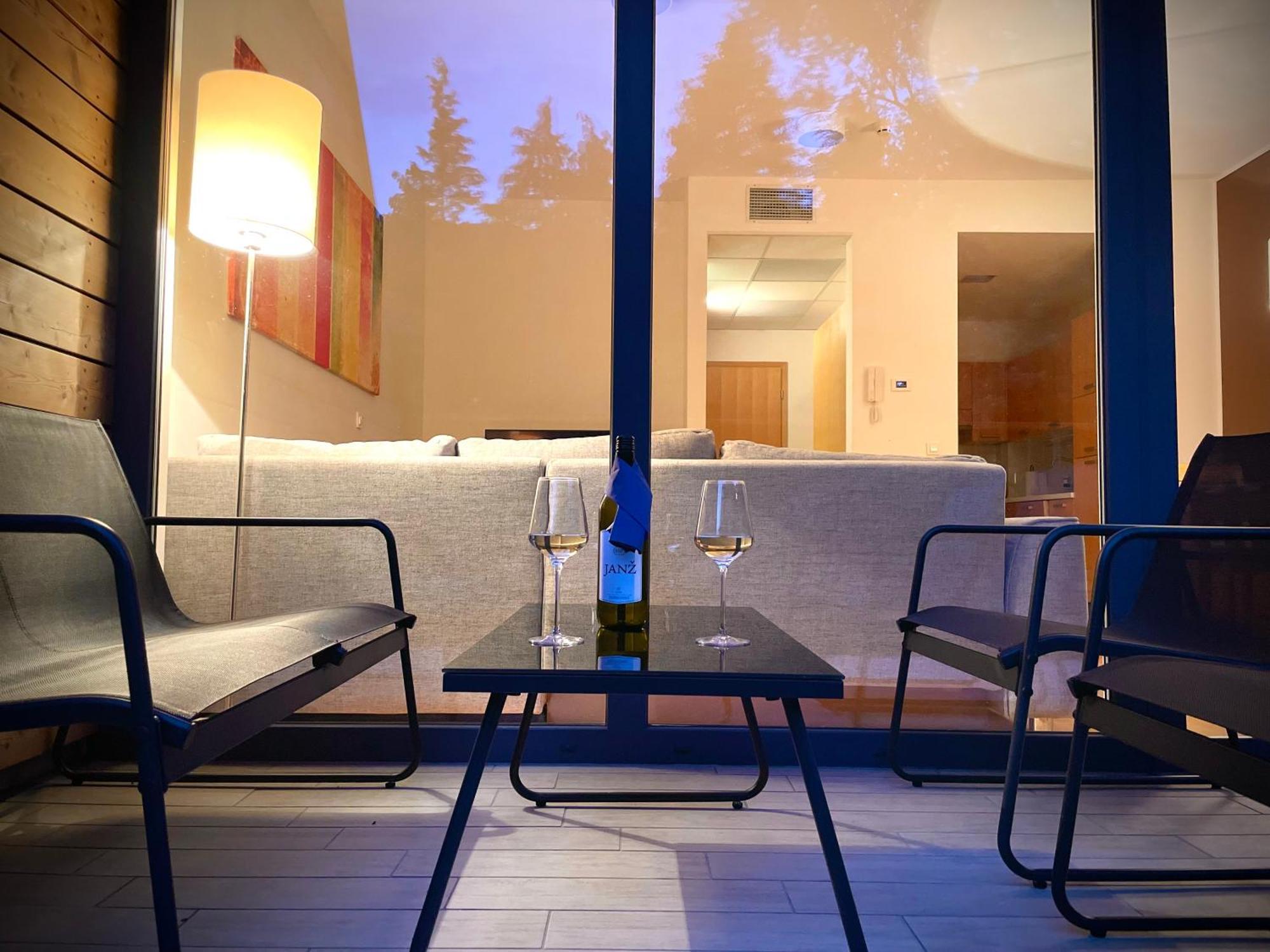 Duplex Delight 18 Vila Mari Pekre Exteriör bild